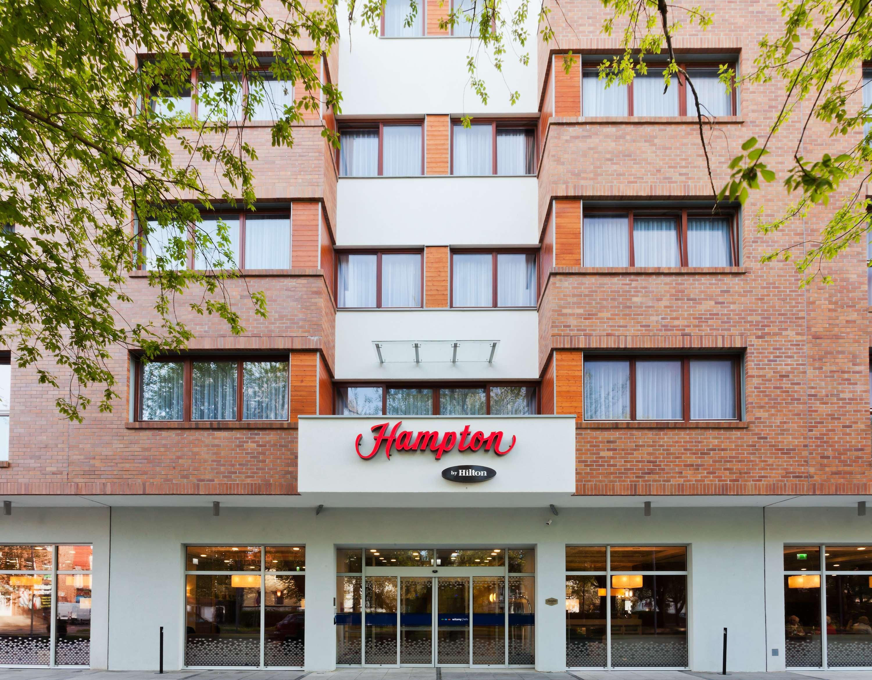 Отель Hampton By Hilton Свиноуйсьце Экстерьер фото