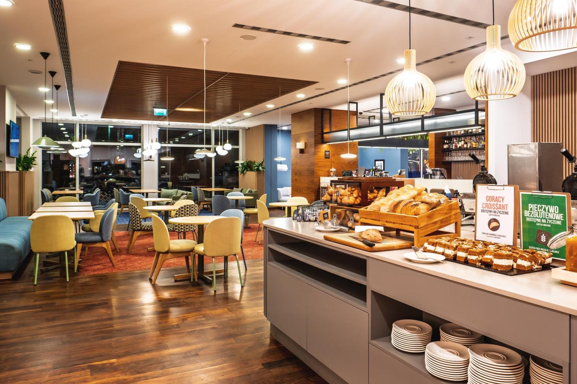 Отель Hampton By Hilton Свиноуйсьце Экстерьер фото