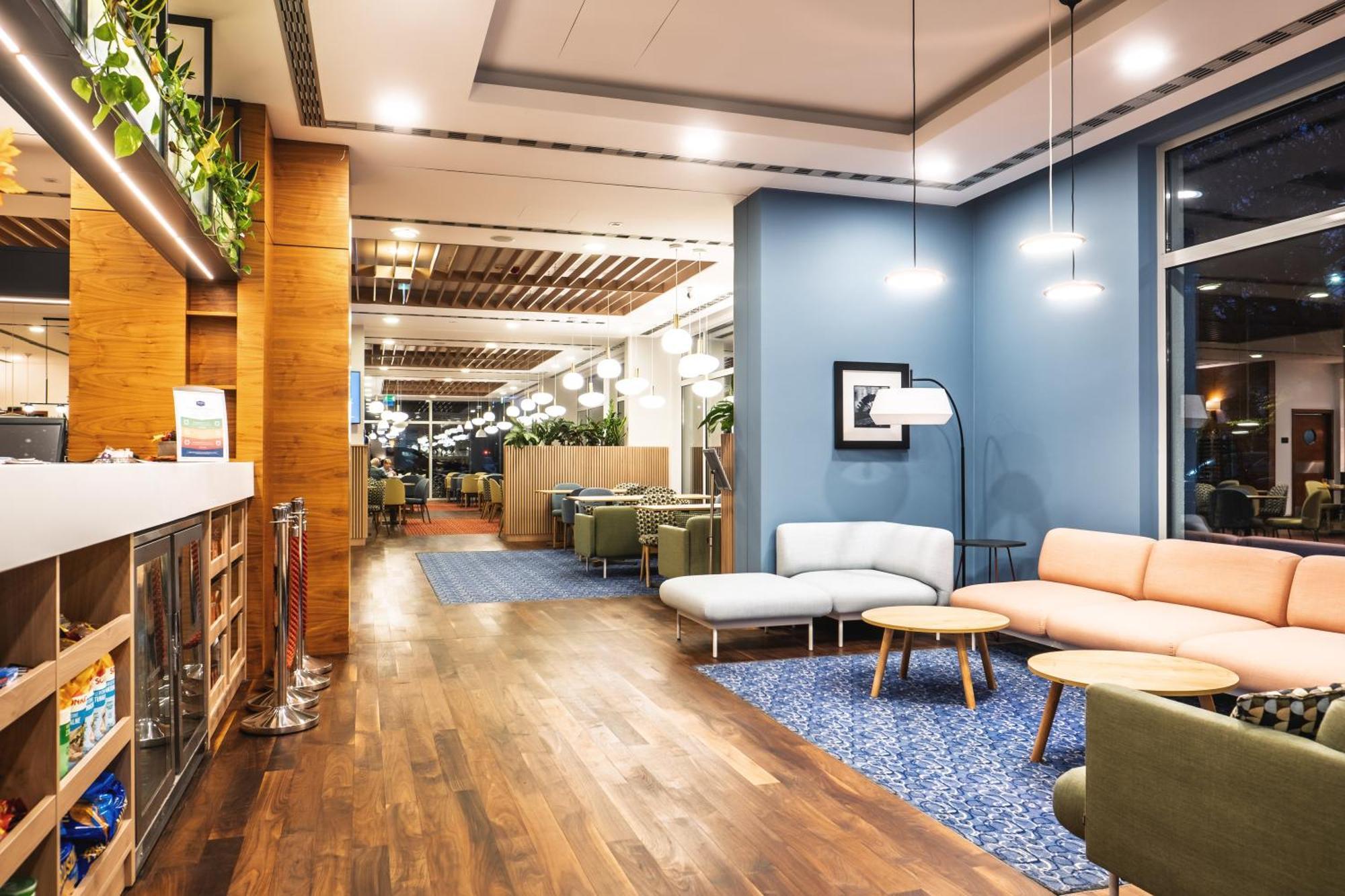 Отель Hampton By Hilton Свиноуйсьце Экстерьер фото