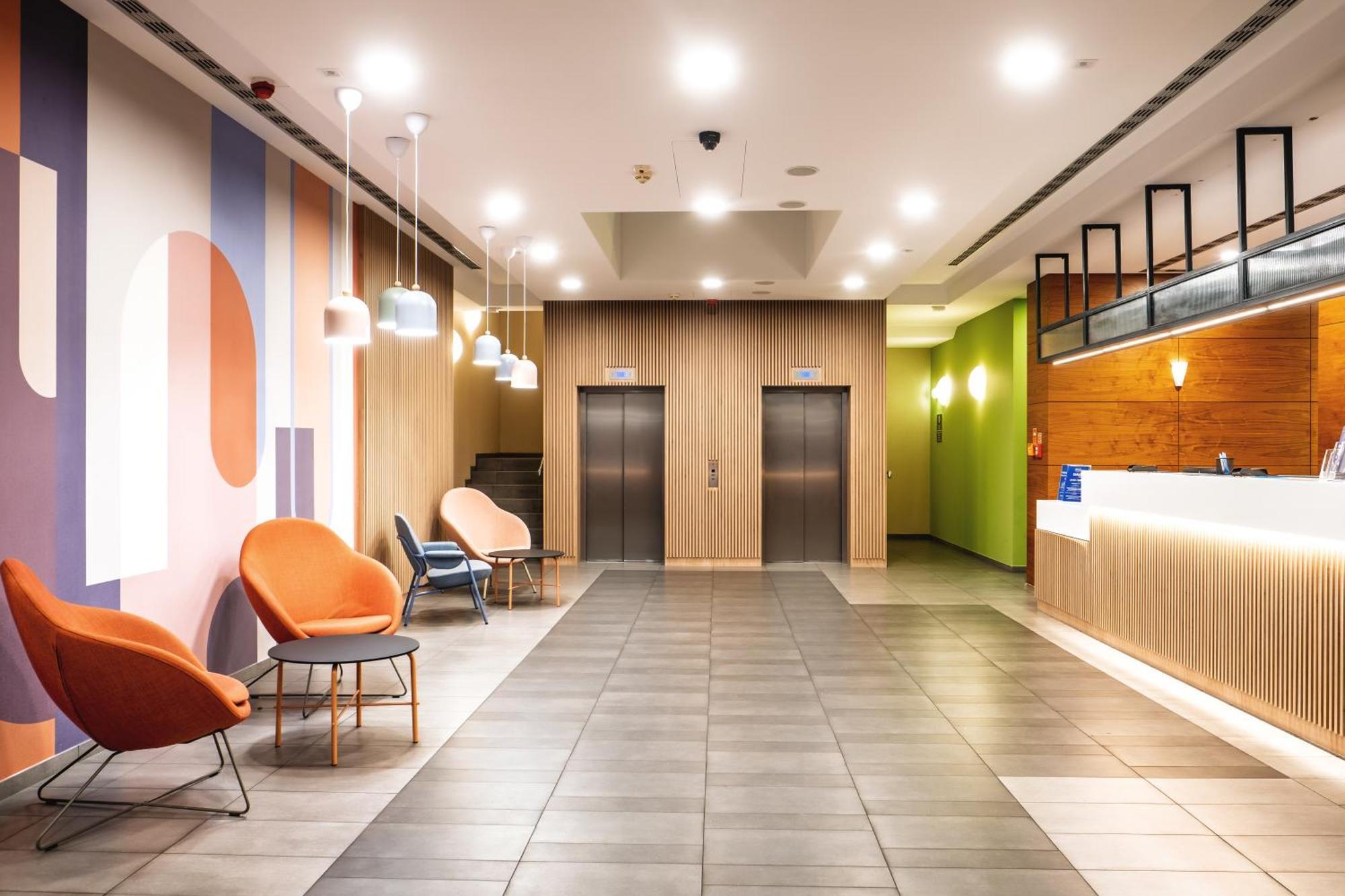 Отель Hampton By Hilton Свиноуйсьце Экстерьер фото