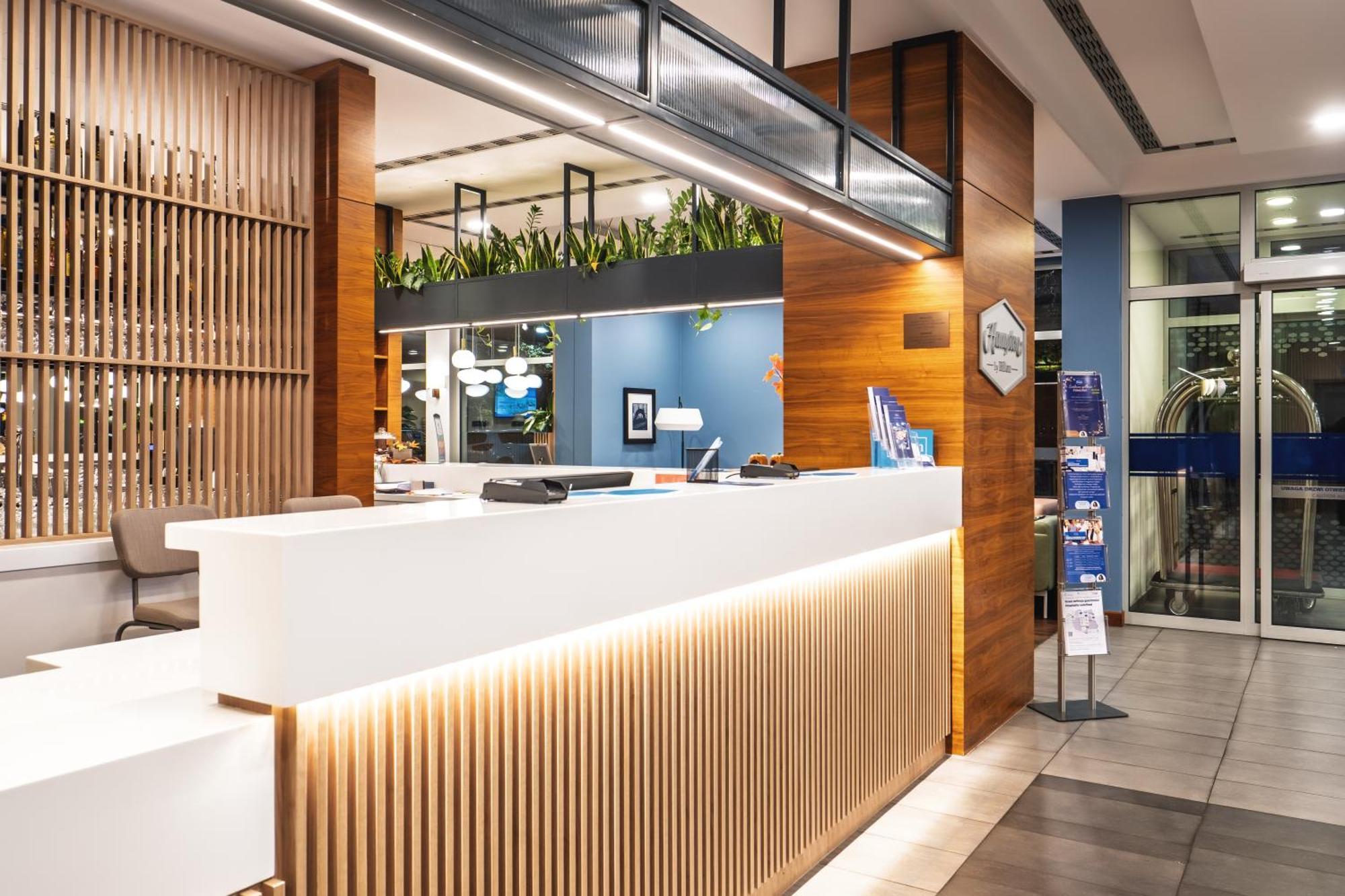 Отель Hampton By Hilton Свиноуйсьце Экстерьер фото