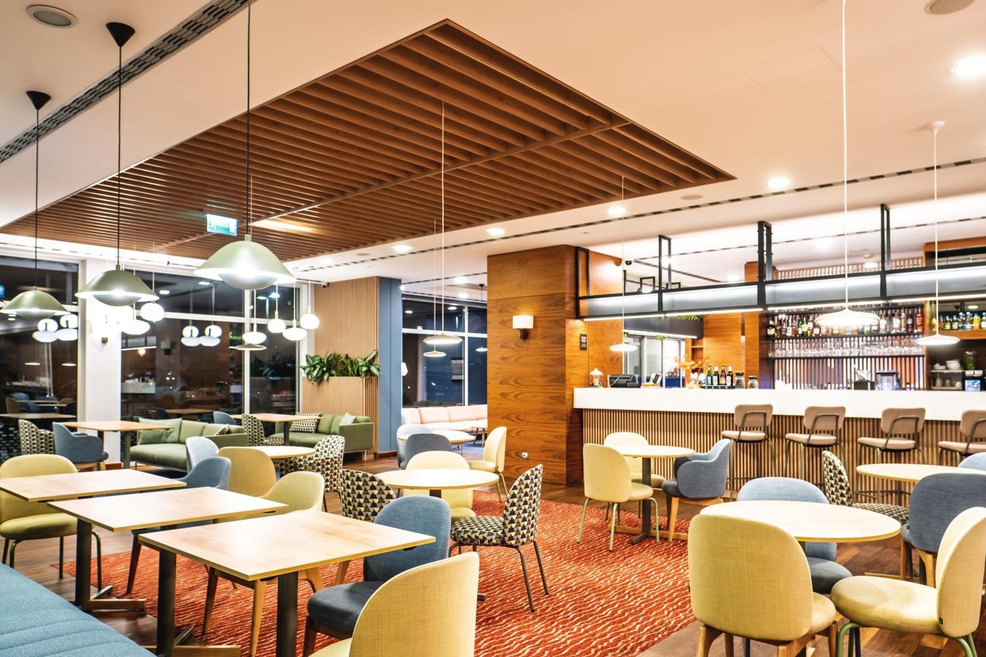 Отель Hampton By Hilton Свиноуйсьце Экстерьер фото